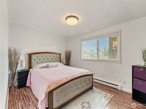 10107 Meridian Avenue, Everett WA 98208