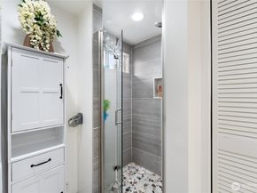 10107 Meridian Avenue, Everett WA 98208