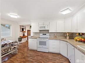 10107 Meridian Avenue, Everett WA 98208