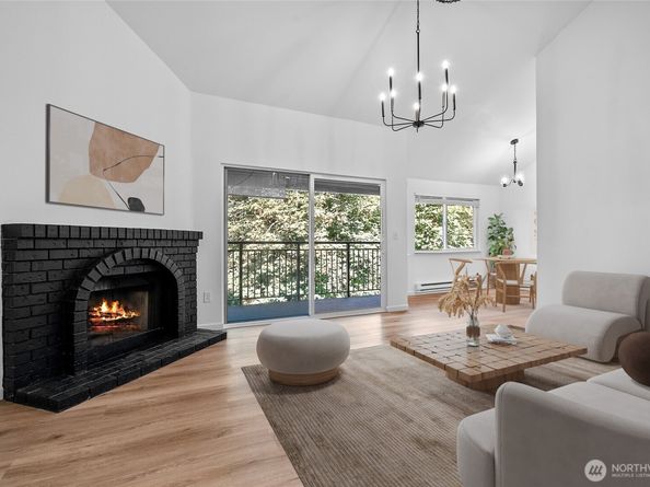 12719 NE 116th Street E302, Kirkland WA 98034