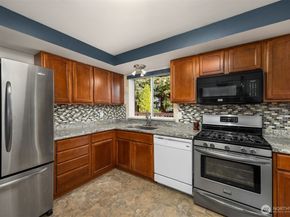 12734 SE 191st Place, Renton WA 98058