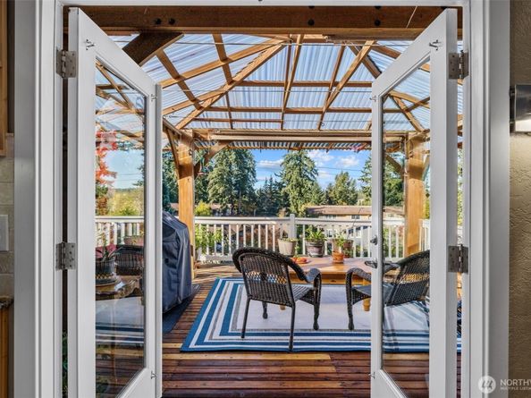 11303 126th Avenue NE, Kirkland WA 98033