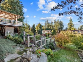 11303 126th Avenue NE, Kirkland WA 98033
