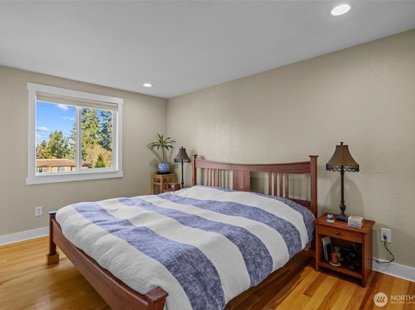 11303 126th Avenue NE, Kirkland WA 98033