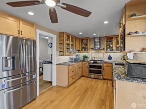 11303 126th Avenue NE, Kirkland WA 98033