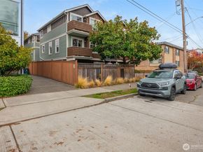 616 N 45th Street A, Seattle WA 98103