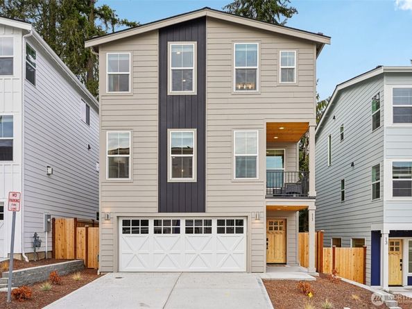 11 160th Place SE, Bothell WA 98012