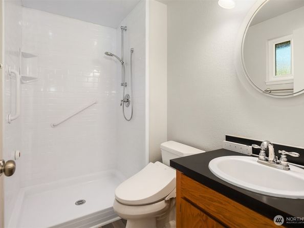 1615 106th Street SW, Everett WA 98204
