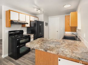 1615 106th Street SW, Everett WA 98204