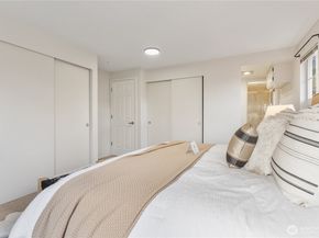 15414 SE 17th Street, Bellevue WA 98007