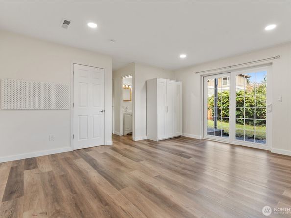 15414 SE 17th Street, Bellevue WA 98007