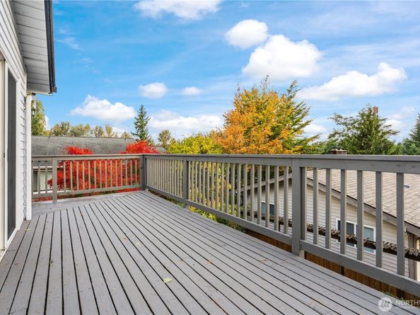 15414 SE 17th Street, Bellevue WA 98007