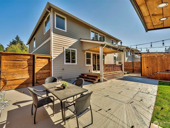 36003 21st Lane S, Federal Way WA 98003