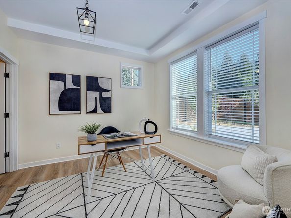 36003 21st Lane S, Federal Way WA 98003