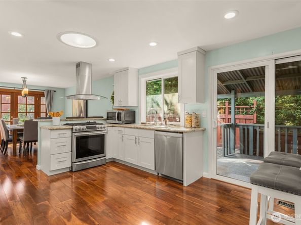 3641 NE 169th Street, Lake Forest Park WA 98155