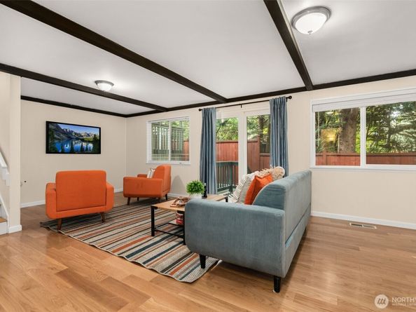 3641 NE 169th Street, Lake Forest Park WA 98155
