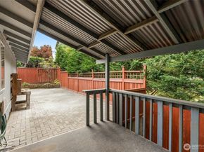 3641 NE 169th Street, Lake Forest Park WA 98155
