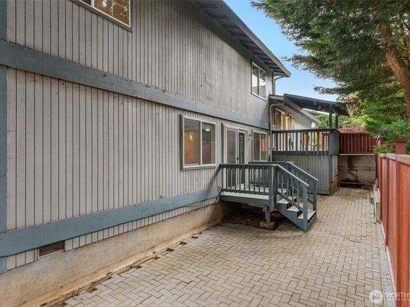3641 NE 169th Street, Lake Forest Park WA 98155