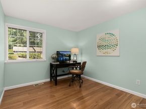 3641 NE 169th Street, Lake Forest Park WA 98155
