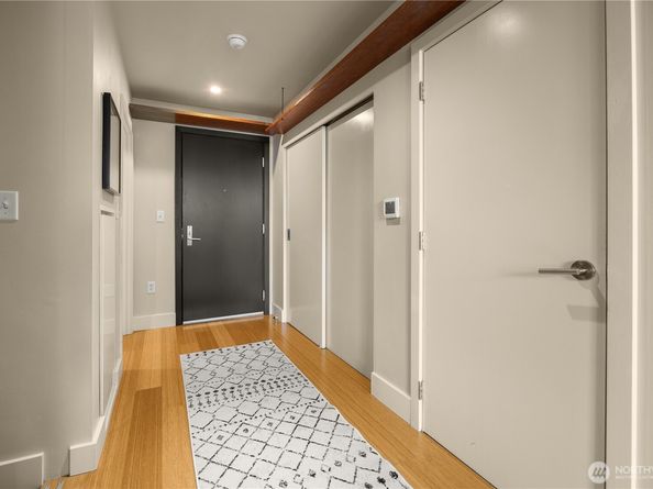 737 Olive Way 1909, Seattle WA 98101