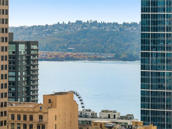 737 Olive Way 1909, Seattle WA 98101