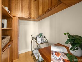 737 Olive Way 1909, Seattle WA 98101