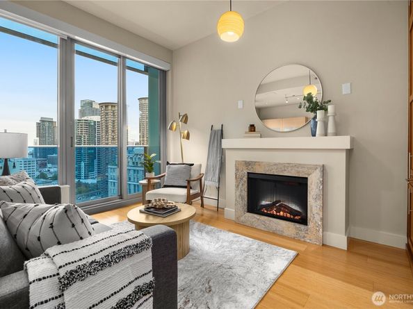 737 Olive Way 1909, Seattle WA 98101