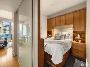 737 Olive Way 1909, Seattle WA 98101