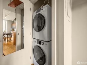 737 Olive Way 1909, Seattle WA 98101
