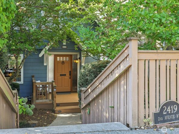 2419 2nd Avenue W, Seattle WA 98119