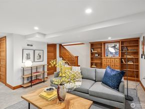 2419 2nd Avenue W, Seattle WA 98119