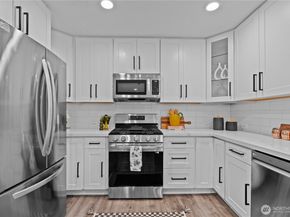 10211 SE 237th Street, Kent WA 98031