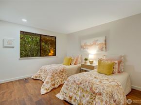 16921 135th Place SE, Renton WA 98058