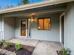 16921 135th Place SE, Renton WA 98058