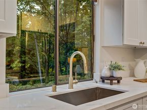 16921 135th Place SE, Renton WA 98058