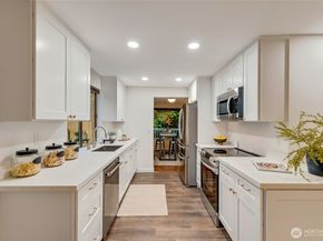16921 135th Place SE, Renton WA 98058