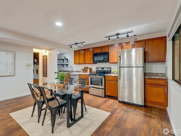 16921 135th Place SE, Renton WA 98058
