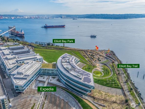 500 W Olympic Place 203, Seattle WA 98119