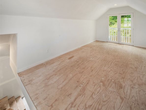26321 Pillsbury Road SW, Vashon WA 98070
