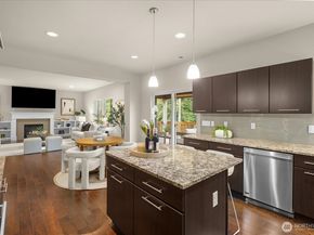 15424 61st Place W, Edmonds WA 98026