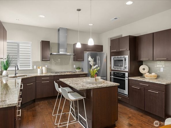 15424 61st Place W, Edmonds WA 98026