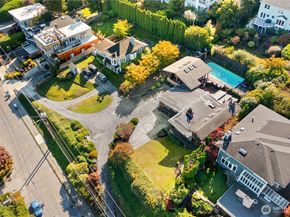 3653 W Commodore Way, Seattle WA 98199
