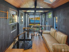 3653 W Commodore Way, Seattle WA 98199