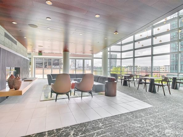 10700 NE 4th Street 1006, Bellevue WA 98004