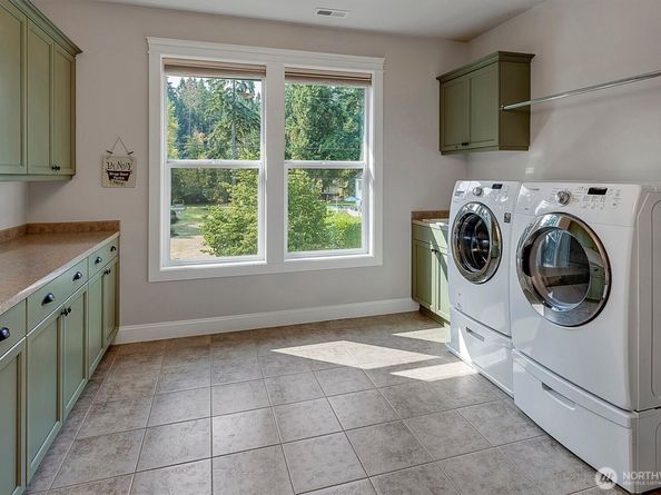 14612 Bear Creek Road NE, Woodinville WA 98077