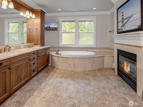 14612 Bear Creek Road NE, Woodinville WA 98077