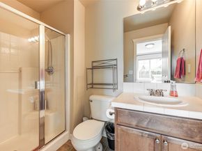 3717 186th Street SE, Bothell WA 98012