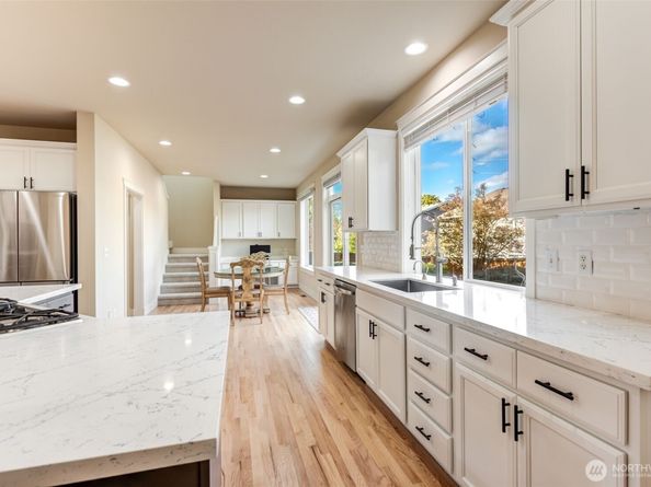 3717 186th Street SE, Bothell WA 98012