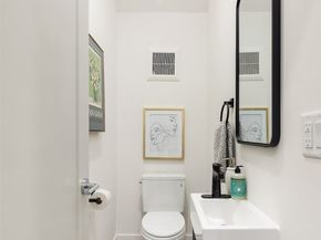 13768 22nd Avenue NE, Seattle WA 98125