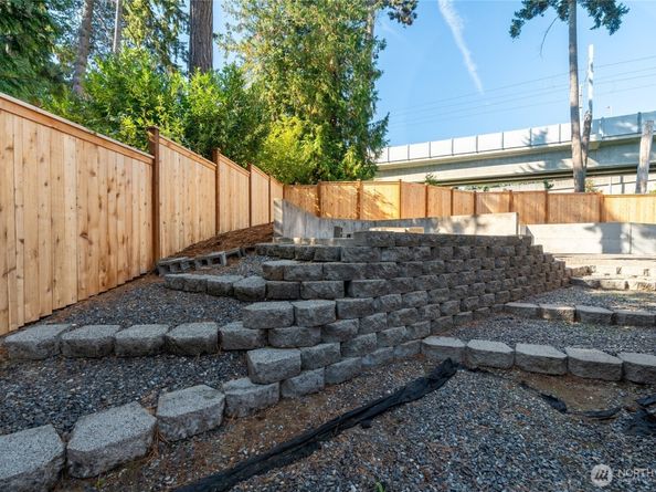 17733 2nd Place NE, Shoreline WA 98155